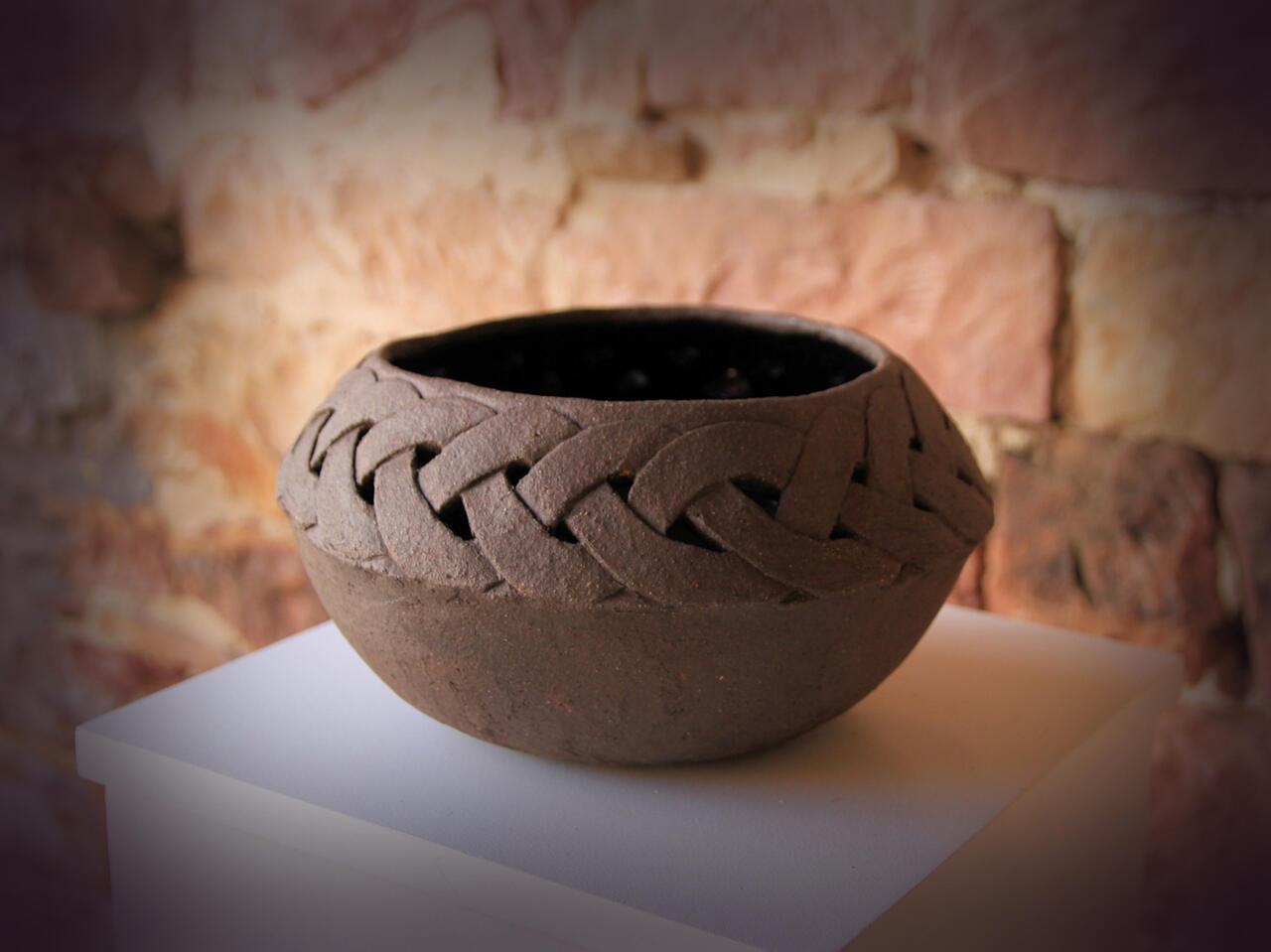 Schale mit Flechtrand - Ton